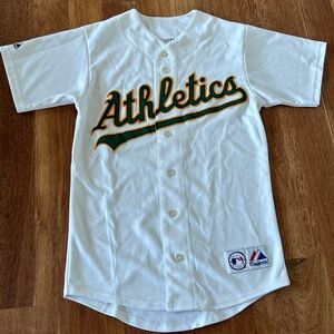 Men’s Majestic White Oakland Athletics Jersey Size Small